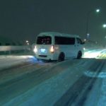 大雪で車を運転する時の注意点は?対策グッズや方法などの事前準備も