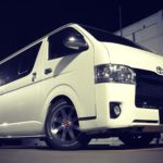 ハイエース4型の2インチローダウン方法を動画で解説!車検通過条件も