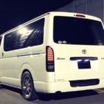 ハイエースのテールランプ交換方法+おすすめ人気商品と純正品紹介