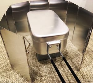 メスティンのおすすめポケットストーブとウインドスクリーン(風防)